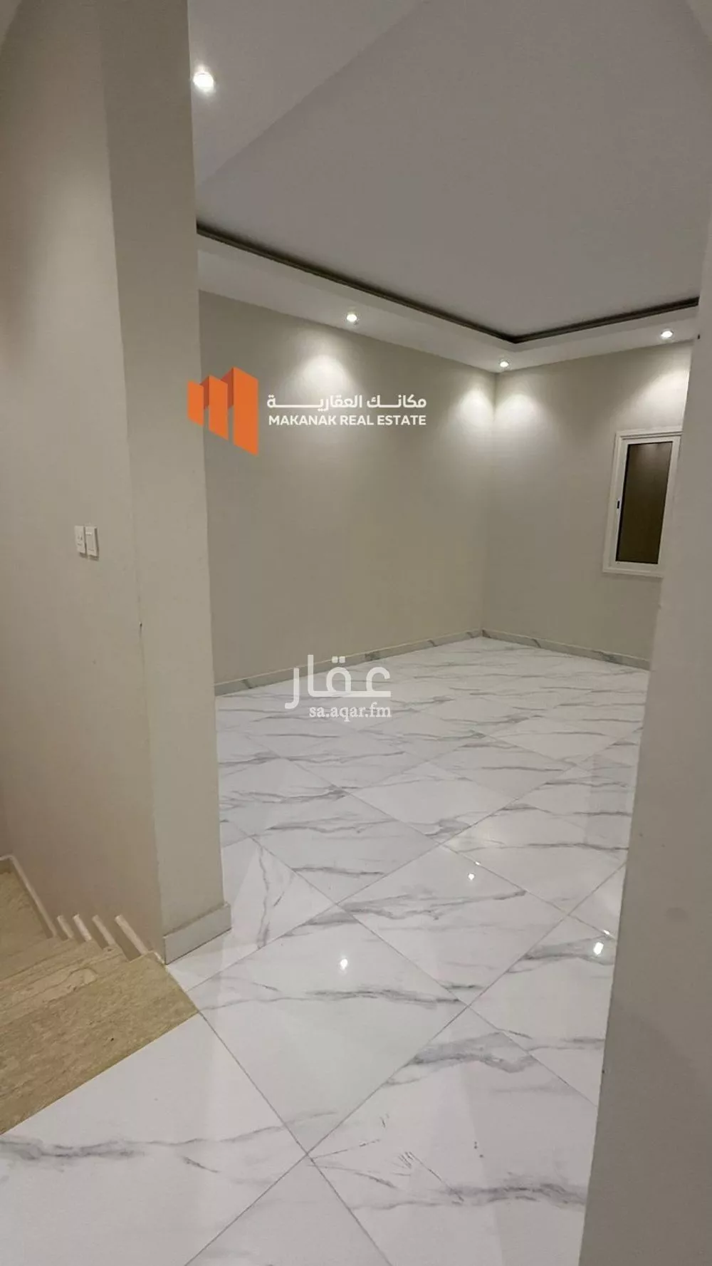 فيلا 4 غرف في العقيق 19