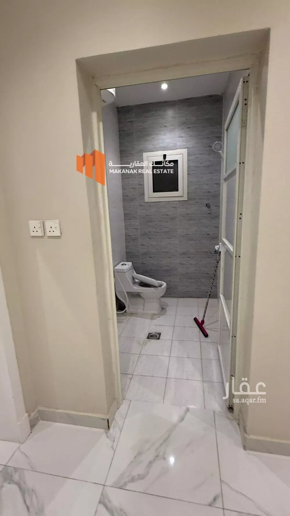 فيلا 4 غرف في العقيق 21