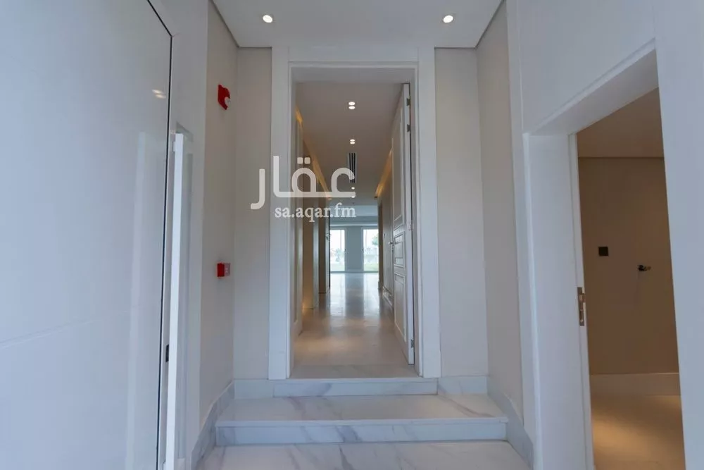 فيلا 3 غرف في السفن 2