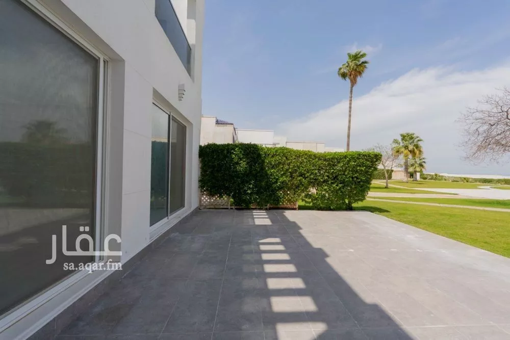 فيلا 3 غرف في السفن 30