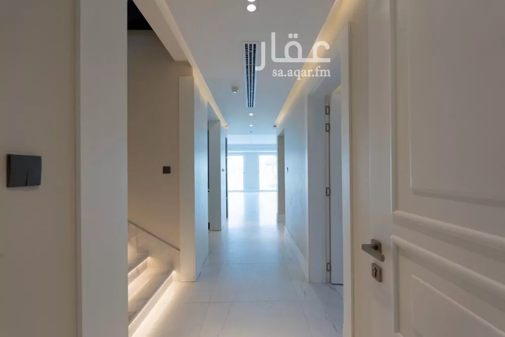 فيلا 3 غرف في السفن 6