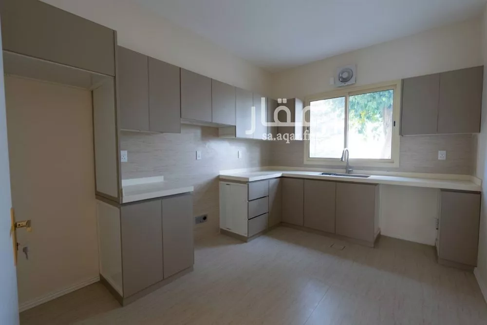 فيلا 2 غرف في الراكة الجنوبية 4