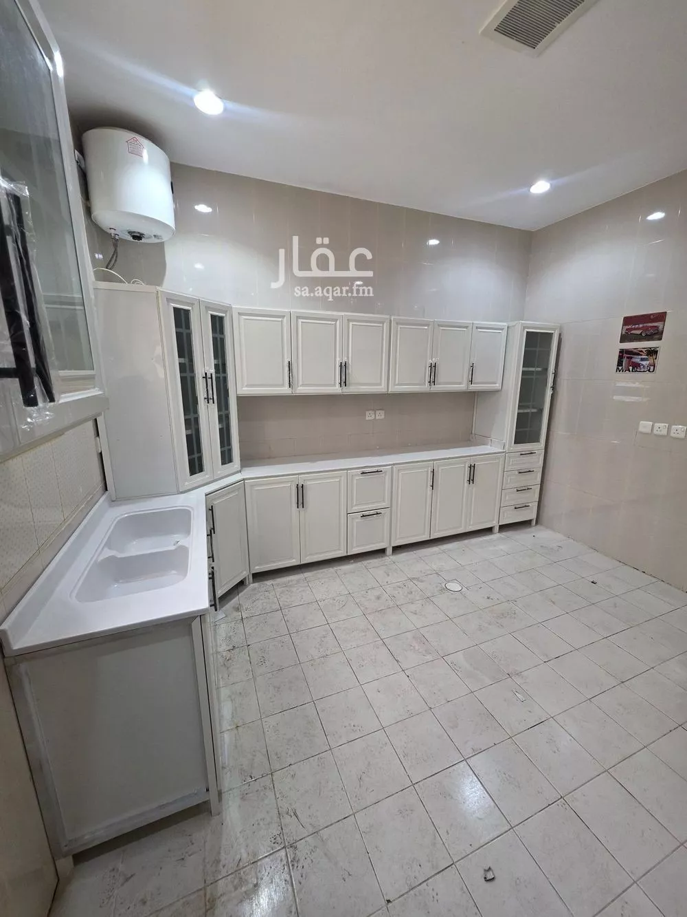 دور 3 غرف في النرجس 13