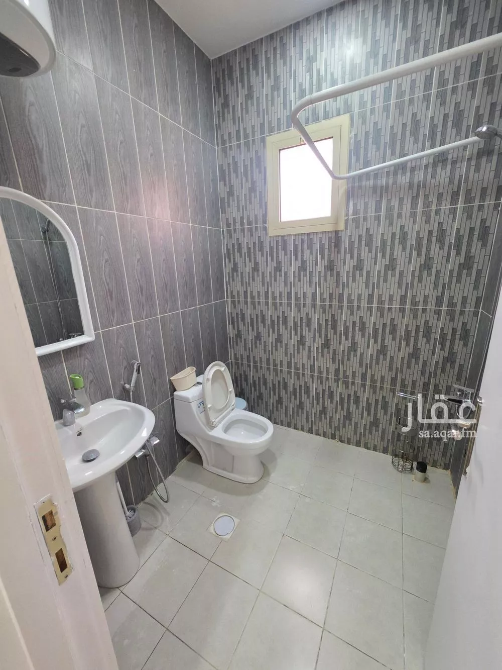 دور 3 غرف في النرجس 9