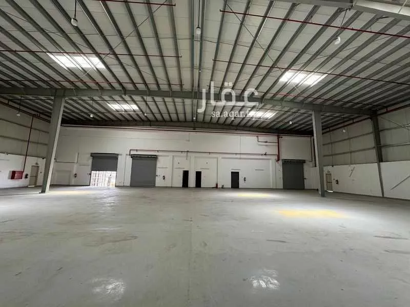 1762 sqm warehouse in Riyadh 2
