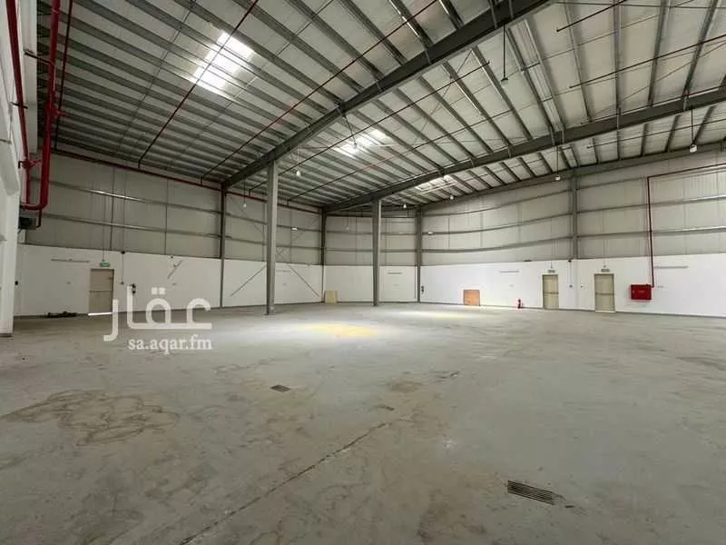 1762 sqm warehouse in Riyadh 3