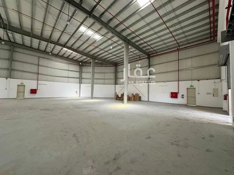 1762 sqm warehouse in Riyadh 5