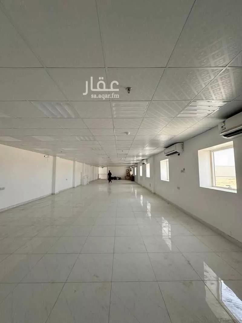 1762 sqm warehouse in Riyadh 7