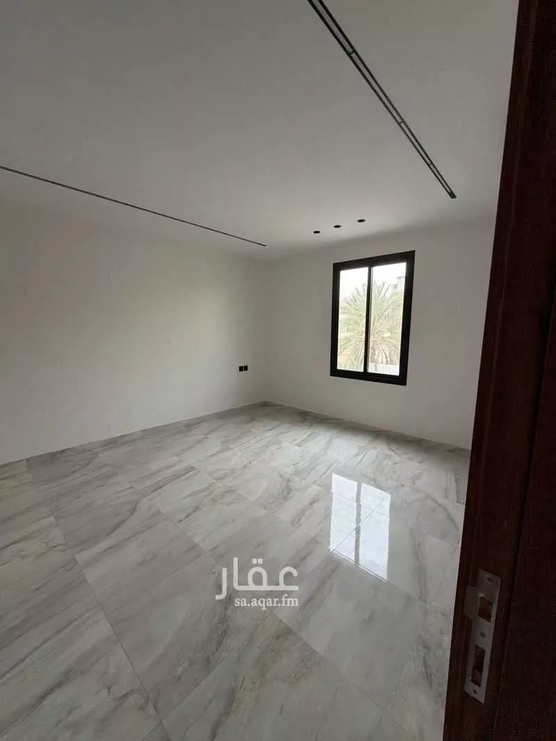 عمارة 480 م² في ام الحمام الشرقي 11