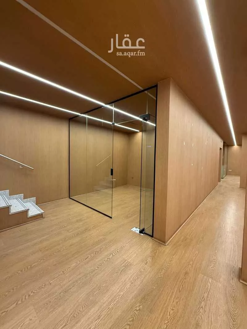 939 sqm building in Al Marwa 5