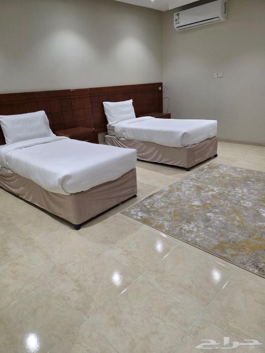 شقة 72 غرف في الرصيفة 5