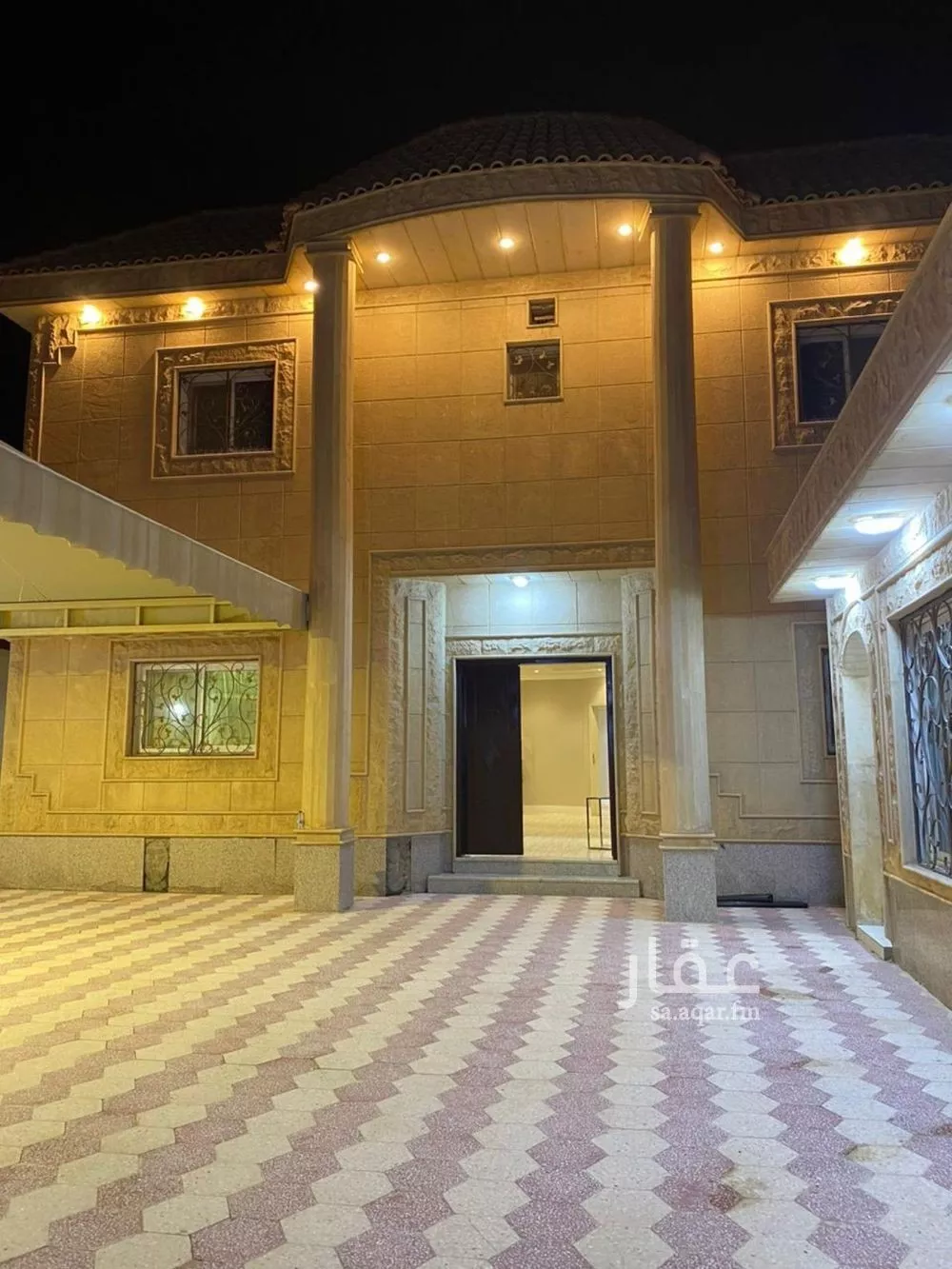 فيلا 5 غرف في النهضة 8