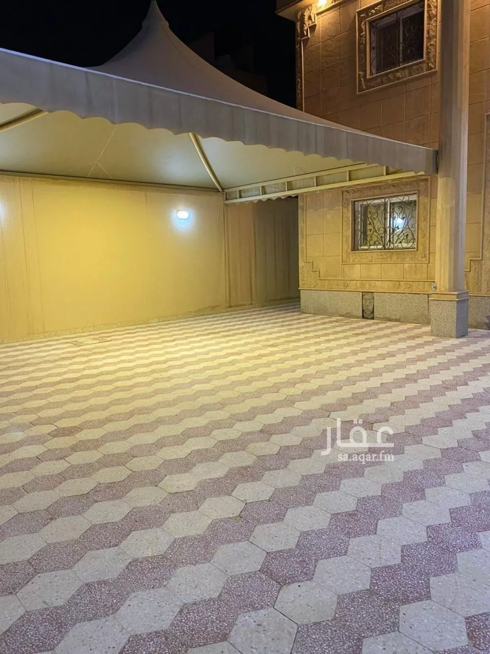 فيلا 5 غرف في النهضة 10