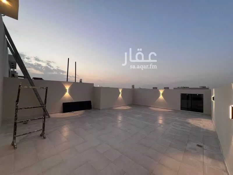 فيلا 5 غرف في النرجس 12