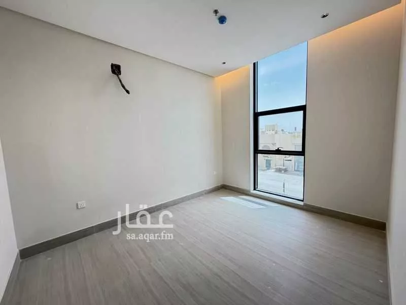 شقة 3 غرف في العارض 10