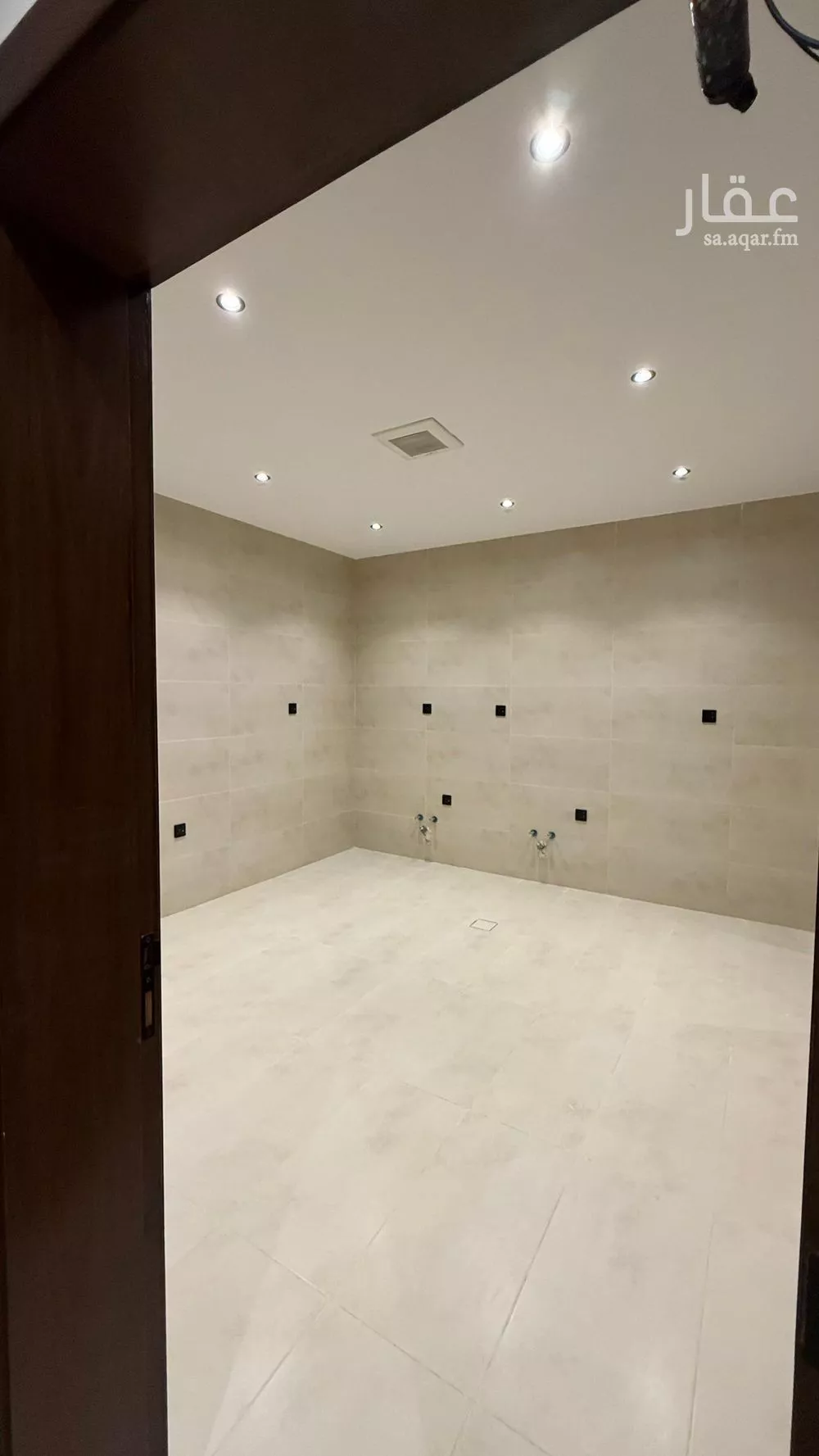 شقة 4 غرف في الجامعة 11