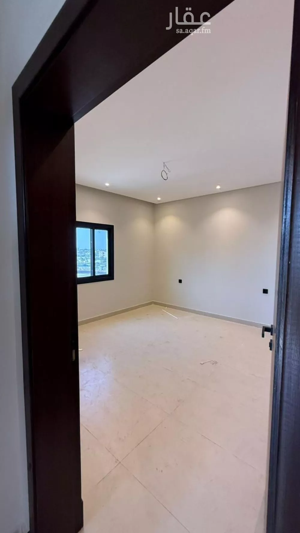 شقة 4 غرف في الجامعة 14