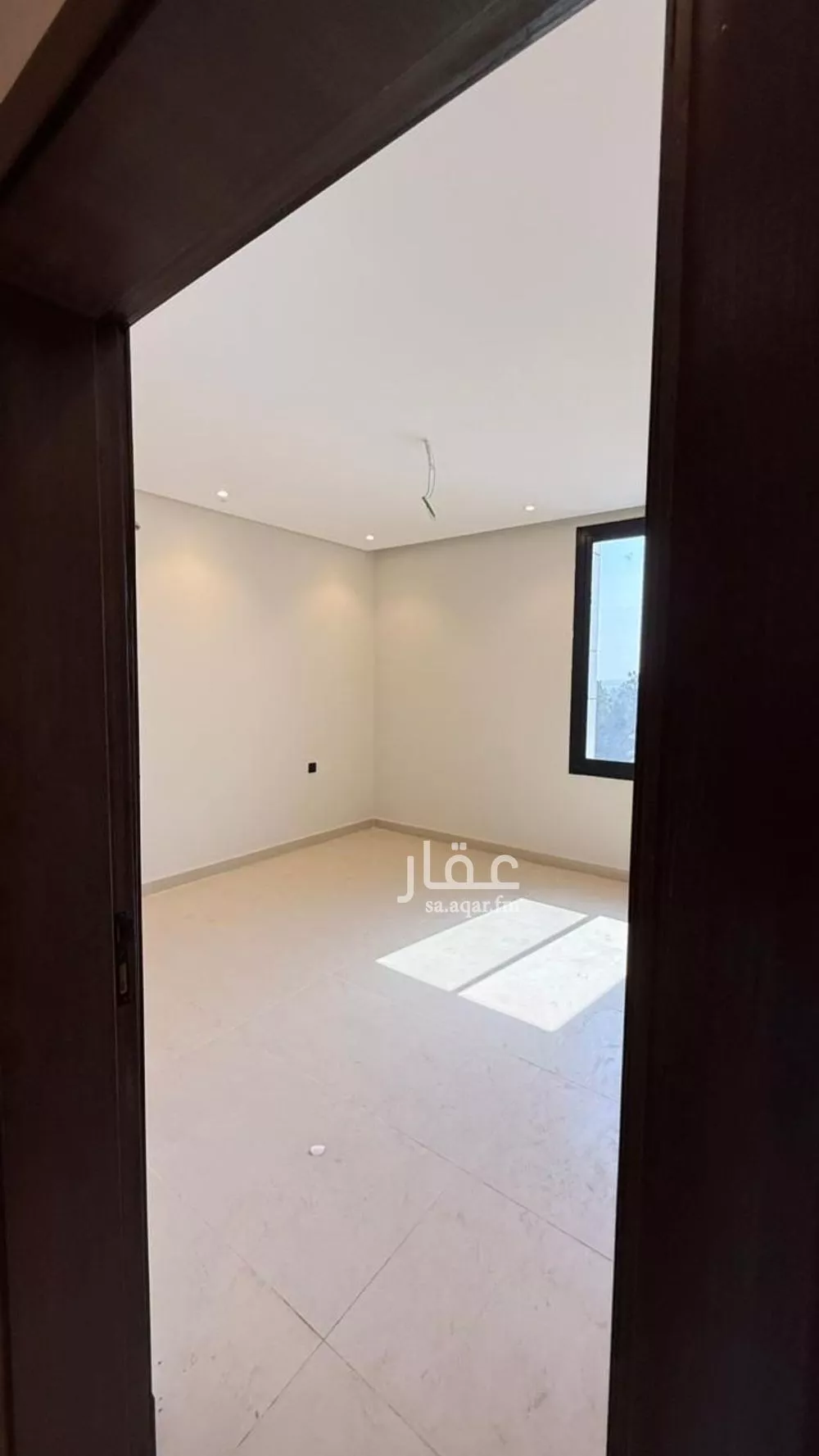 شقة 4 غرف في الجامعة 15