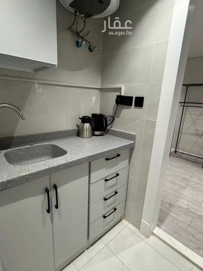 شقة 1 غرف في الازدهار 4