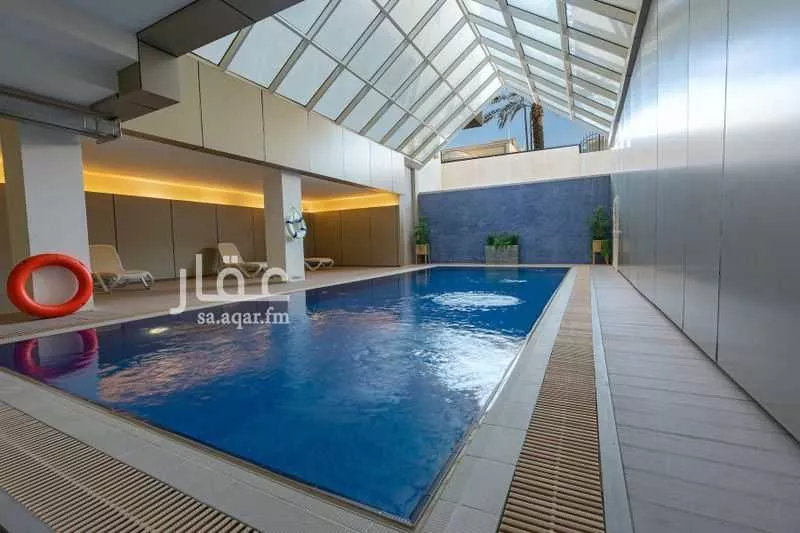 شقة 1 غرف في الملقا 18