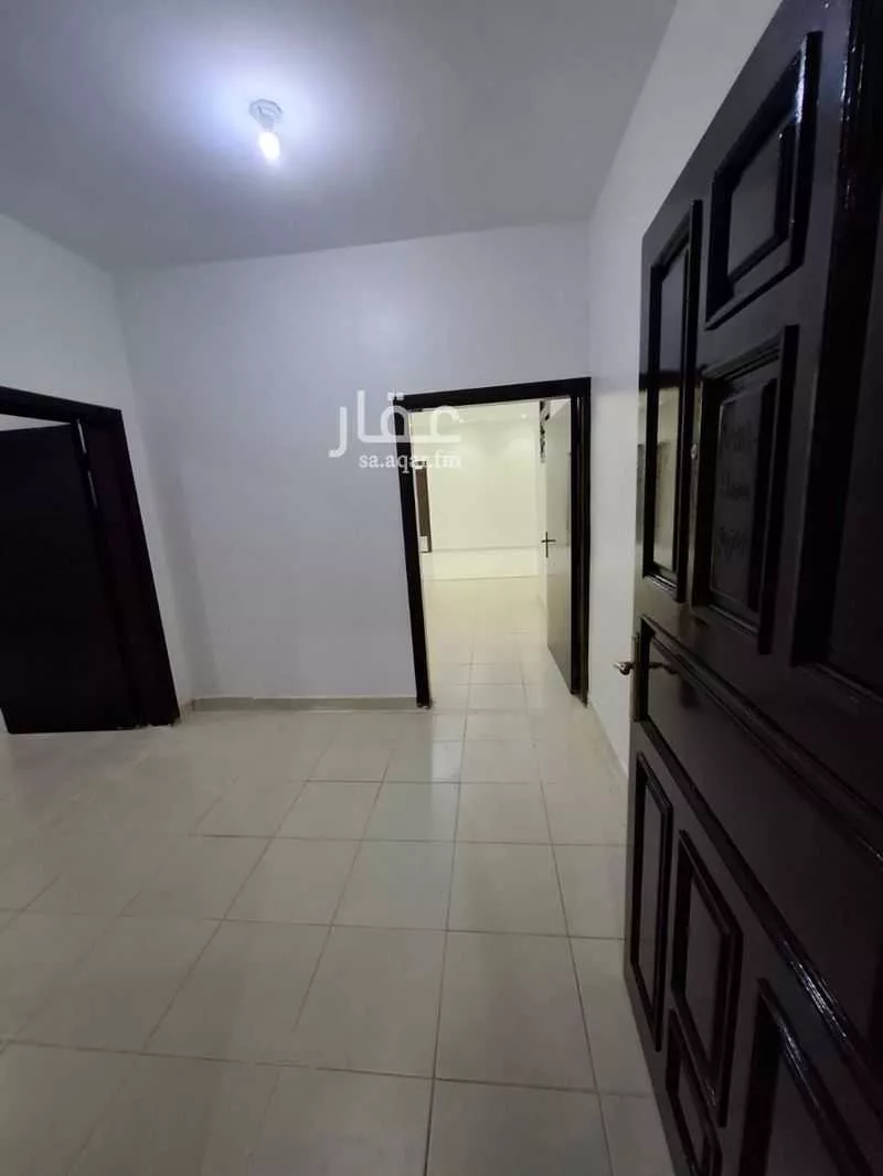 شقة 3 غرف في المعذر الشمالي 7