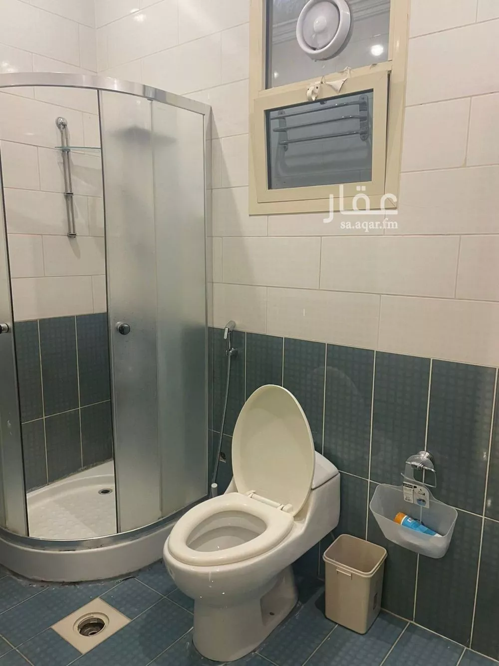 3 bedroom floor in Al Yasmin 3