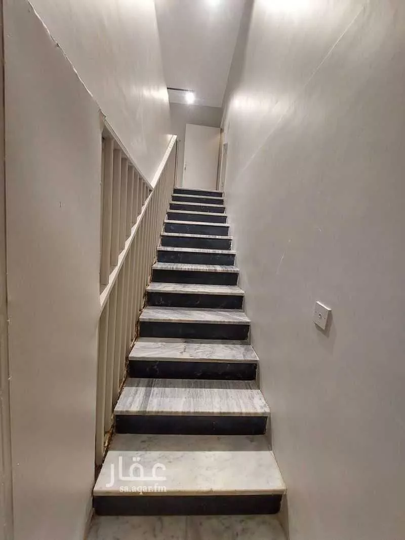 دور 1 غرف في المغرزات 22