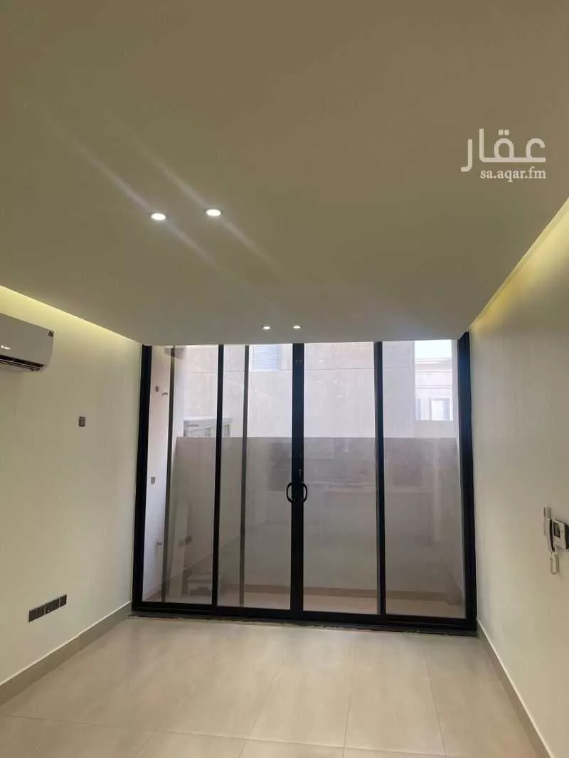 3 bedroom apartment in Al Wadi 8