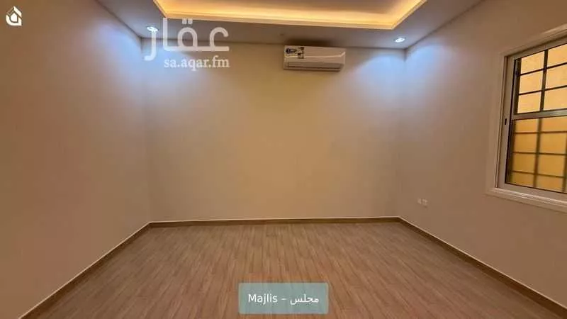 3 bedroom apartment in Al Malqa 5