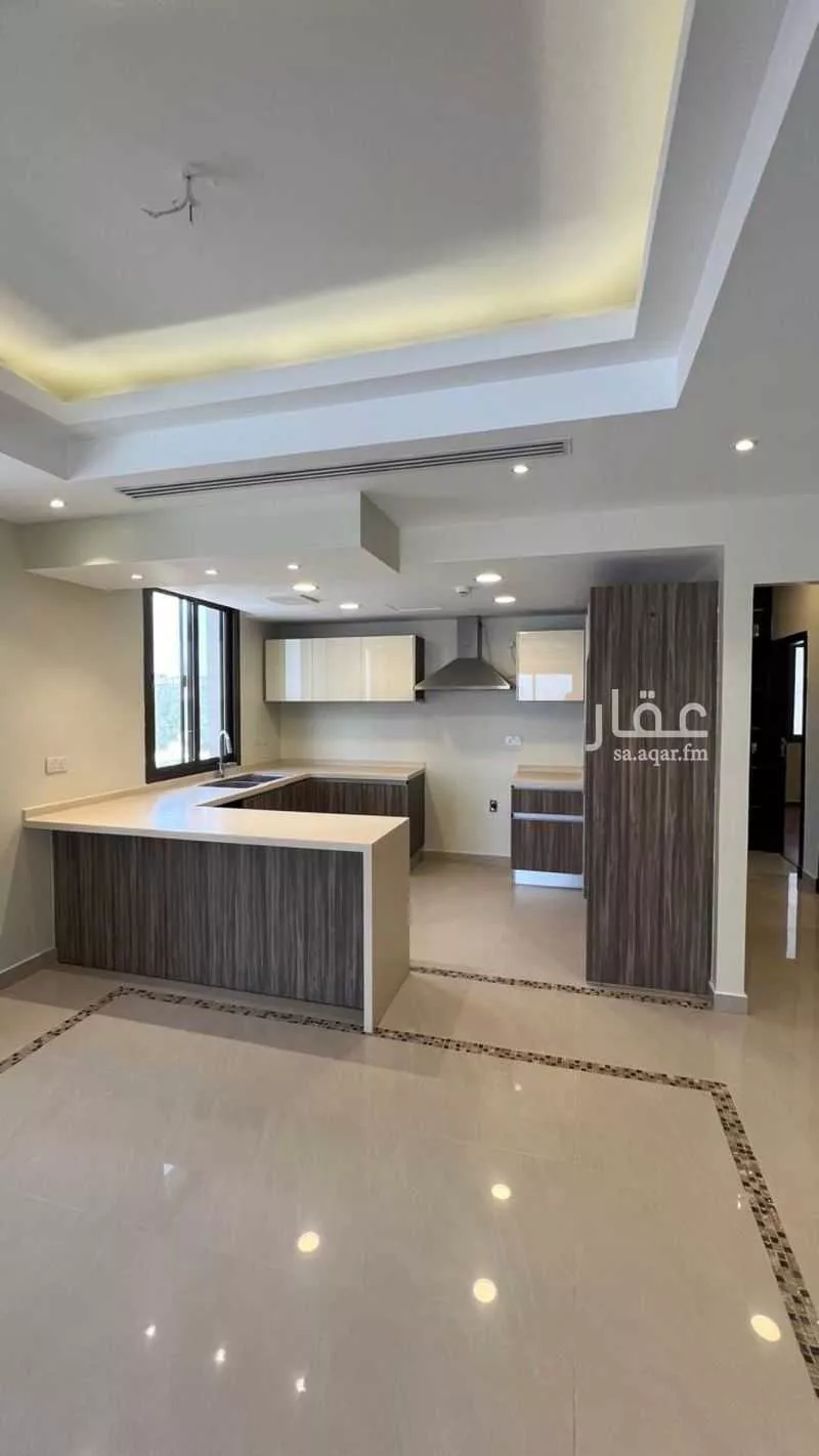 2 bedroom apartment in Al Bandariyah 6