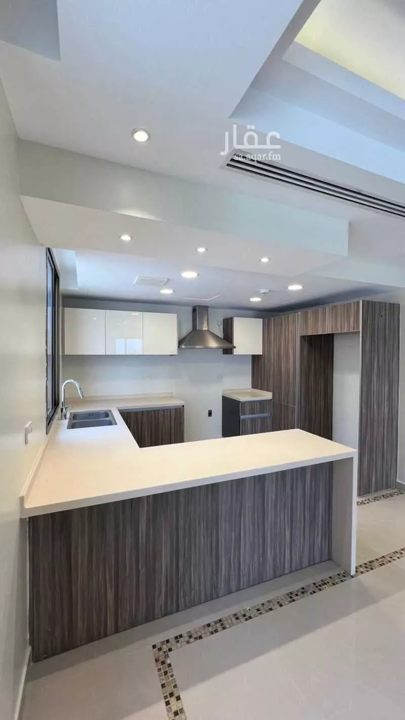 2 bedroom apartment in Al Bandariyah 9