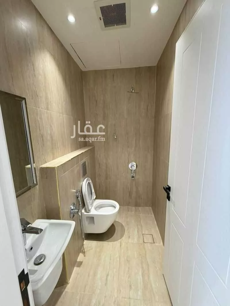 4 bedroom apartment in Al Qadisiyah, Riyadh 7