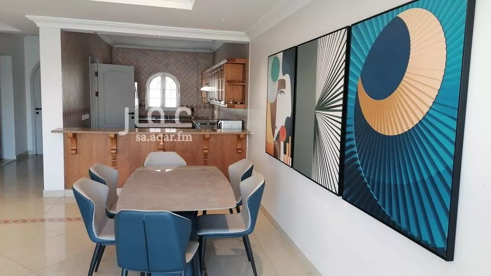 فيلا 3 غرف في الروضة 5