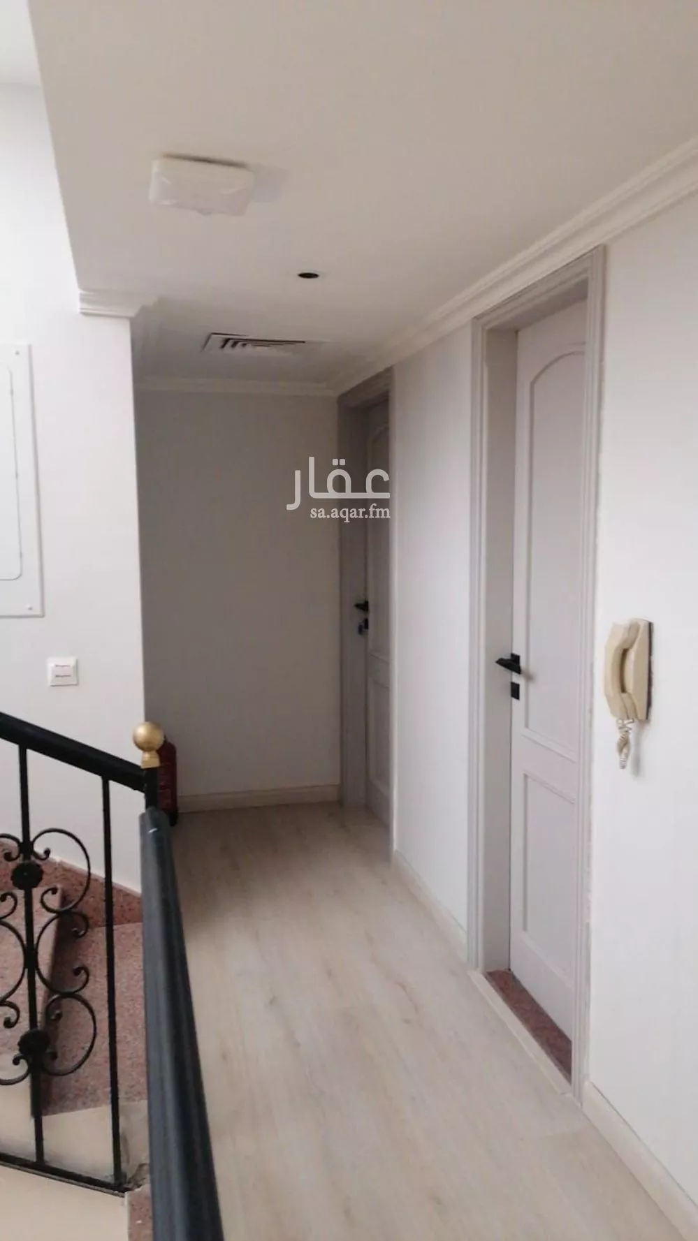 فيلا 3 غرف في الروضة 9