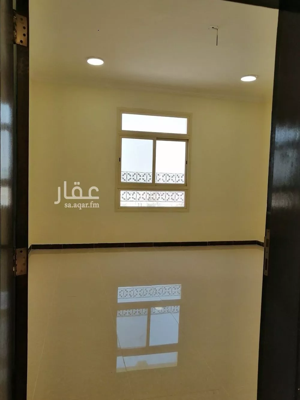 شقة 5 غرف في الدانة الشمالية 11