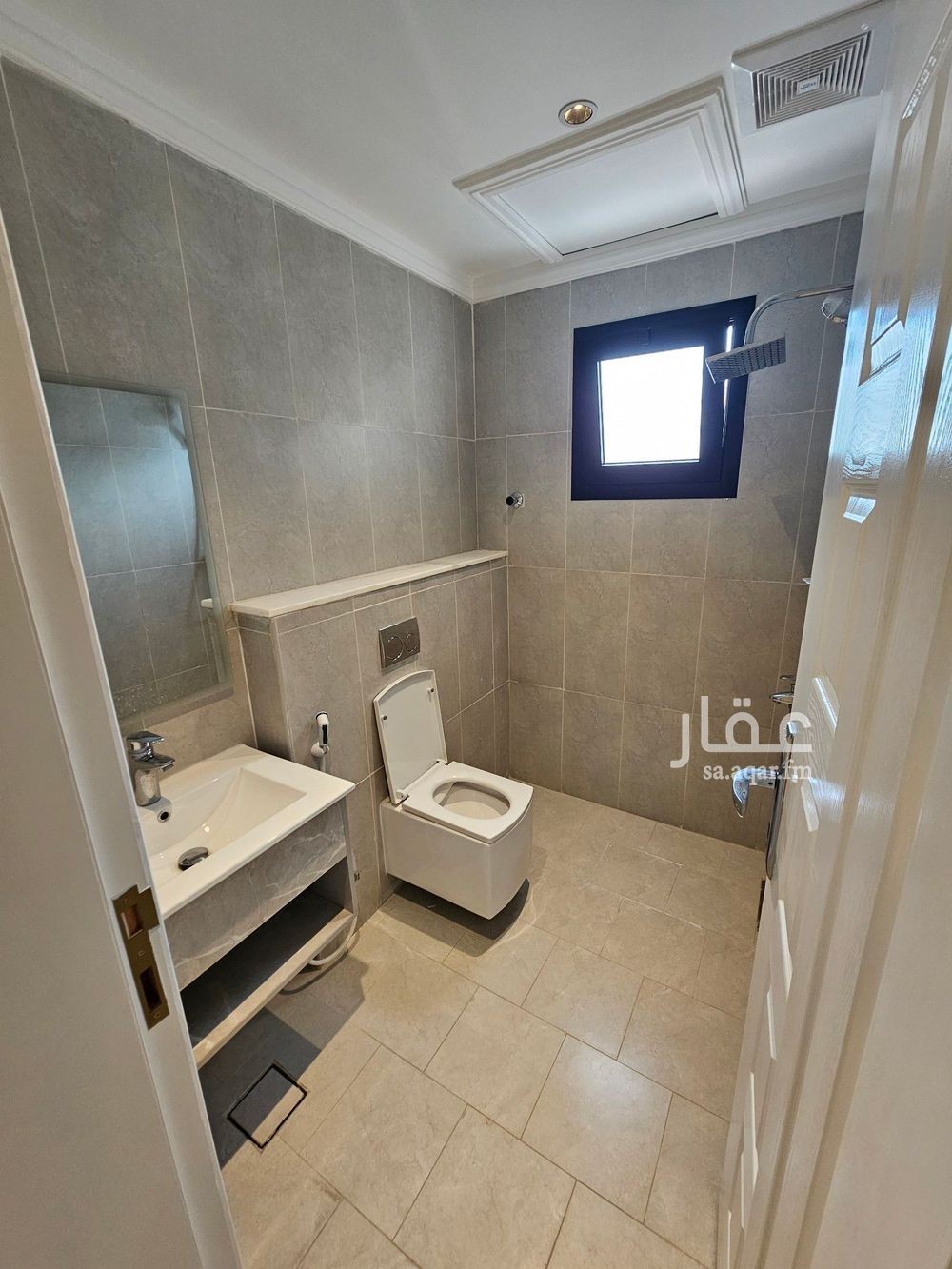 3 bedroom apartment in Al Qashlah, Eastern Province 9