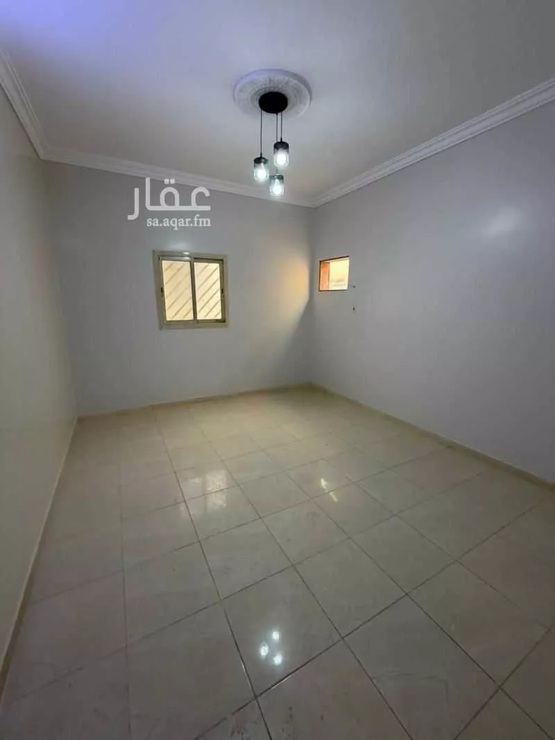 3 bedroom floor in Al Maizilah 8
