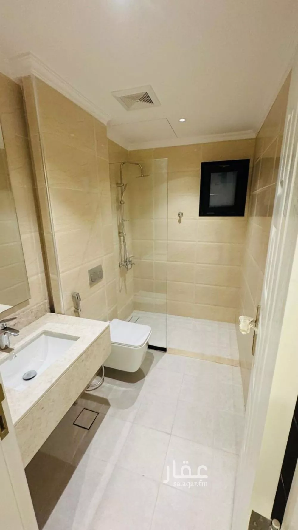 فيلا 5 غرف في الراكة الشمالية 5