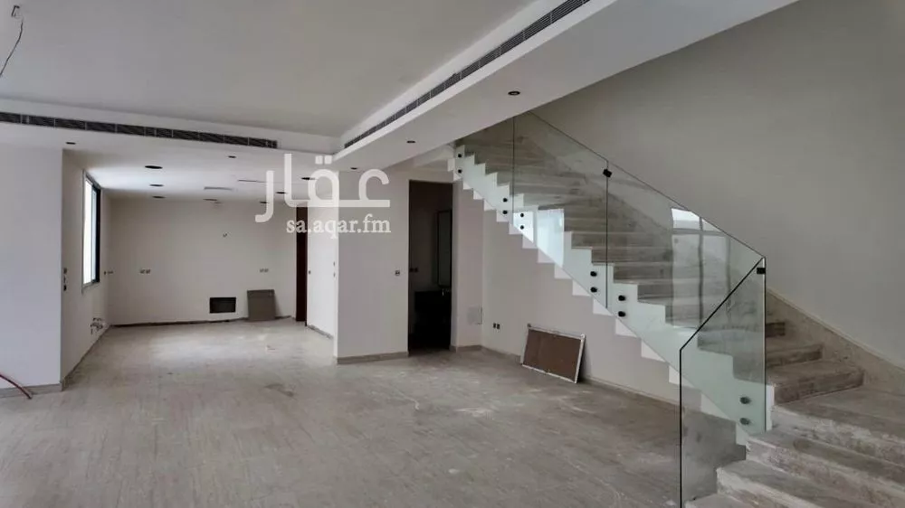 فيلا 5 غرف في الراكة الجنوبية 3