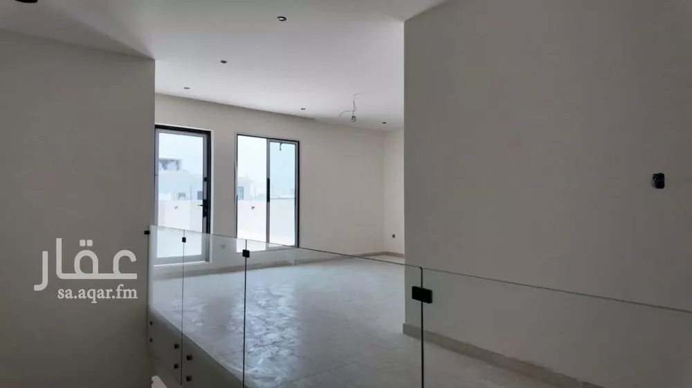 فيلا 5 غرف في الراكة الجنوبية 6