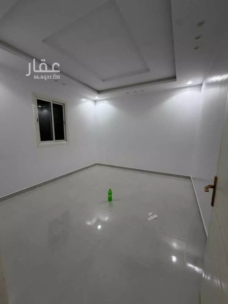 دور 3 غرف في السعادة 5