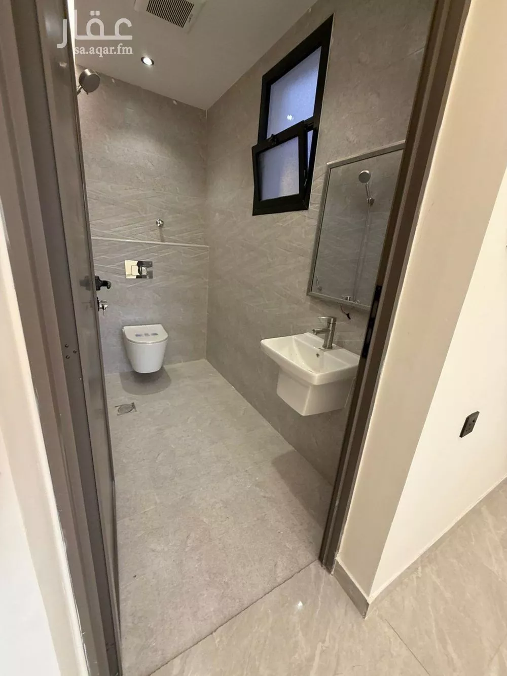 5 bedroom floor in Badr 12