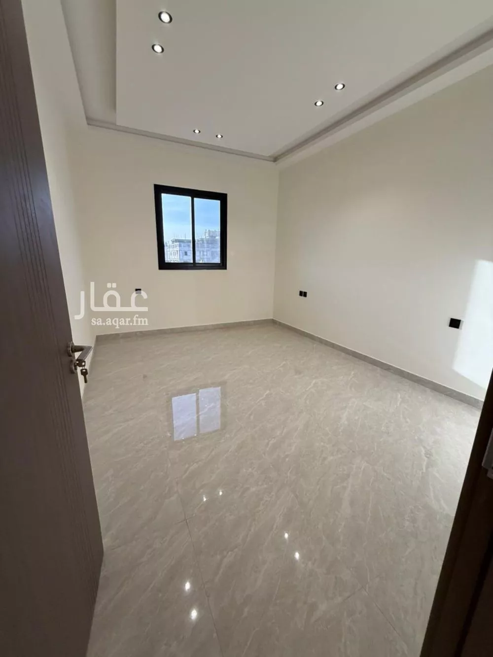 5 bedroom floor in Badr 5