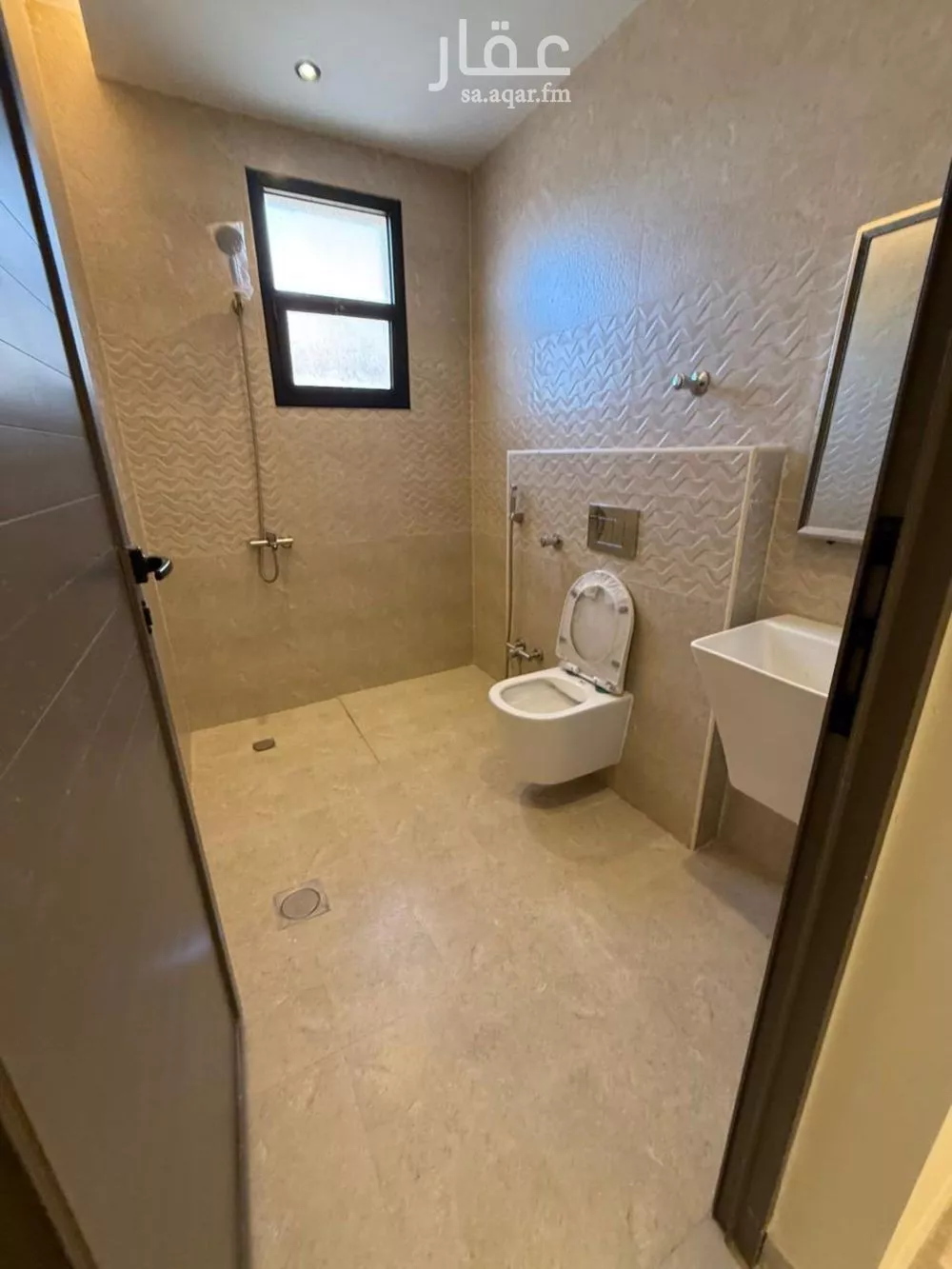 5 bedroom floor in Badr 10