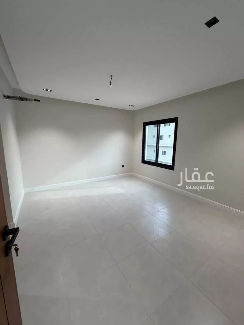 شقة 3 غرف في النعيم 4