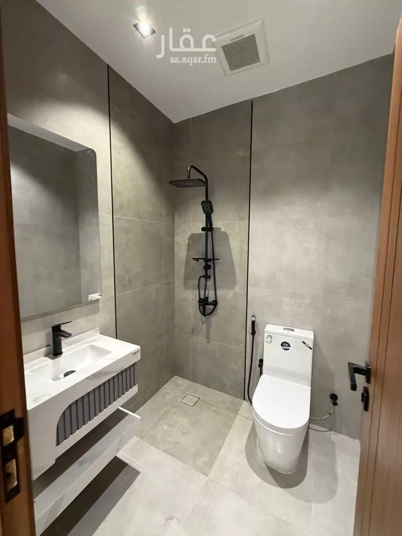 شقة 3 غرف في النعيم 7