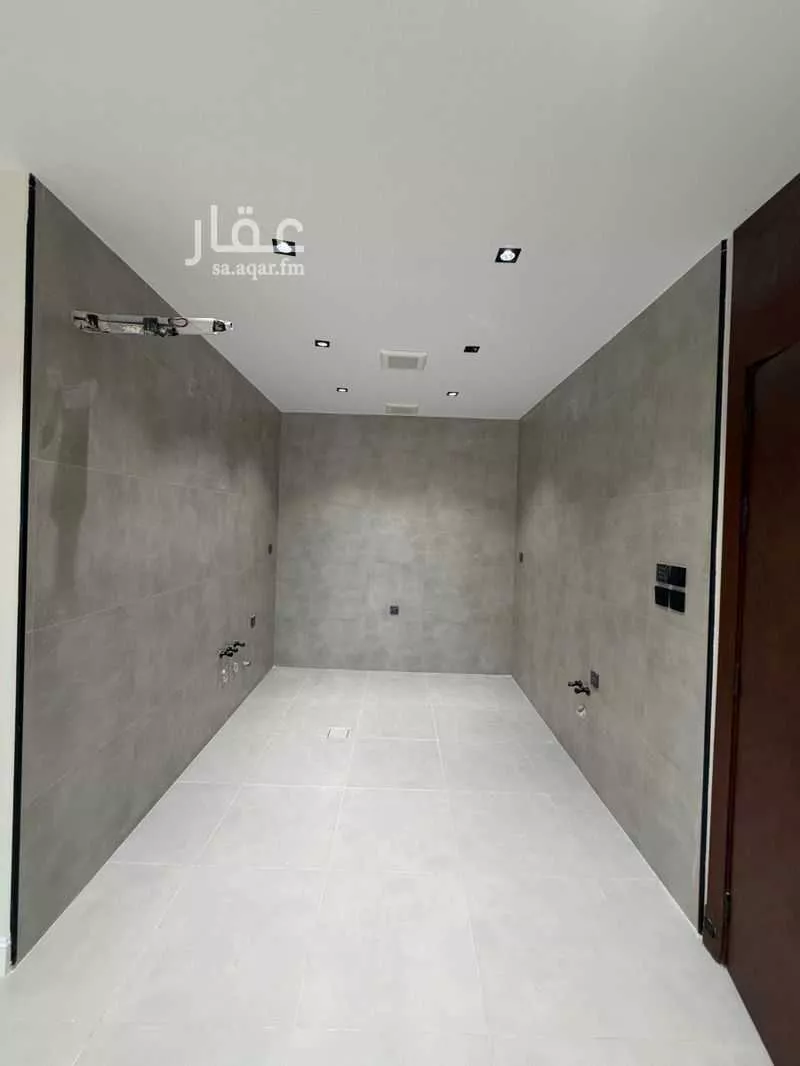 شقة 3 غرف في النعيم 8