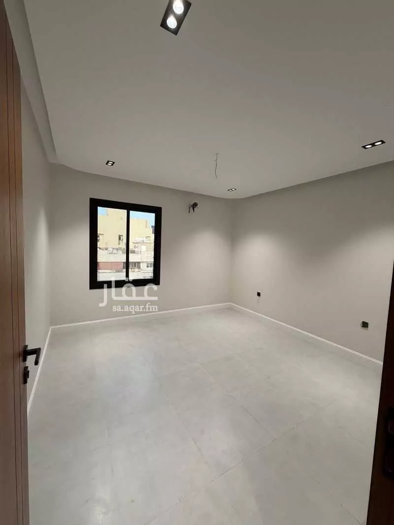 شقة 3 غرف في الحمراء 6