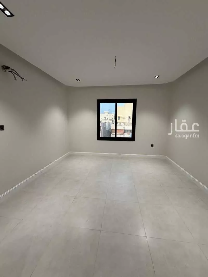 شقة 3 غرف في الحمراء 7