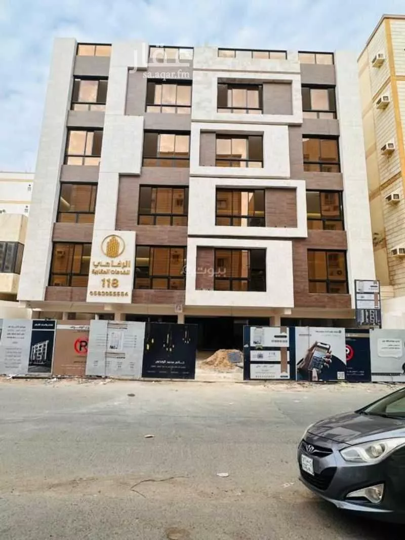 4 bedroom apartment in Al Bawadi 8